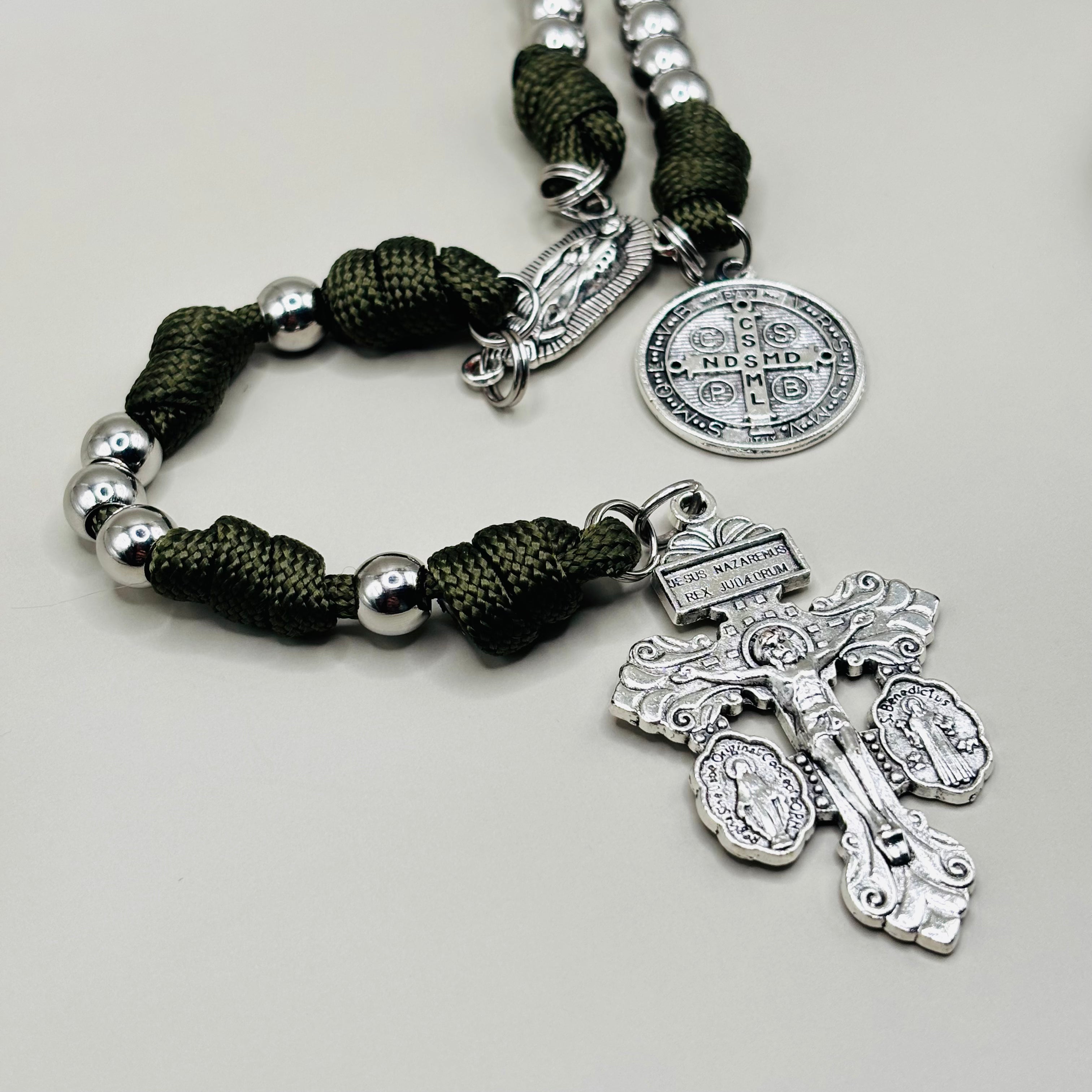 Rozenkrans “Militia Sancta” - Staal & Geloof